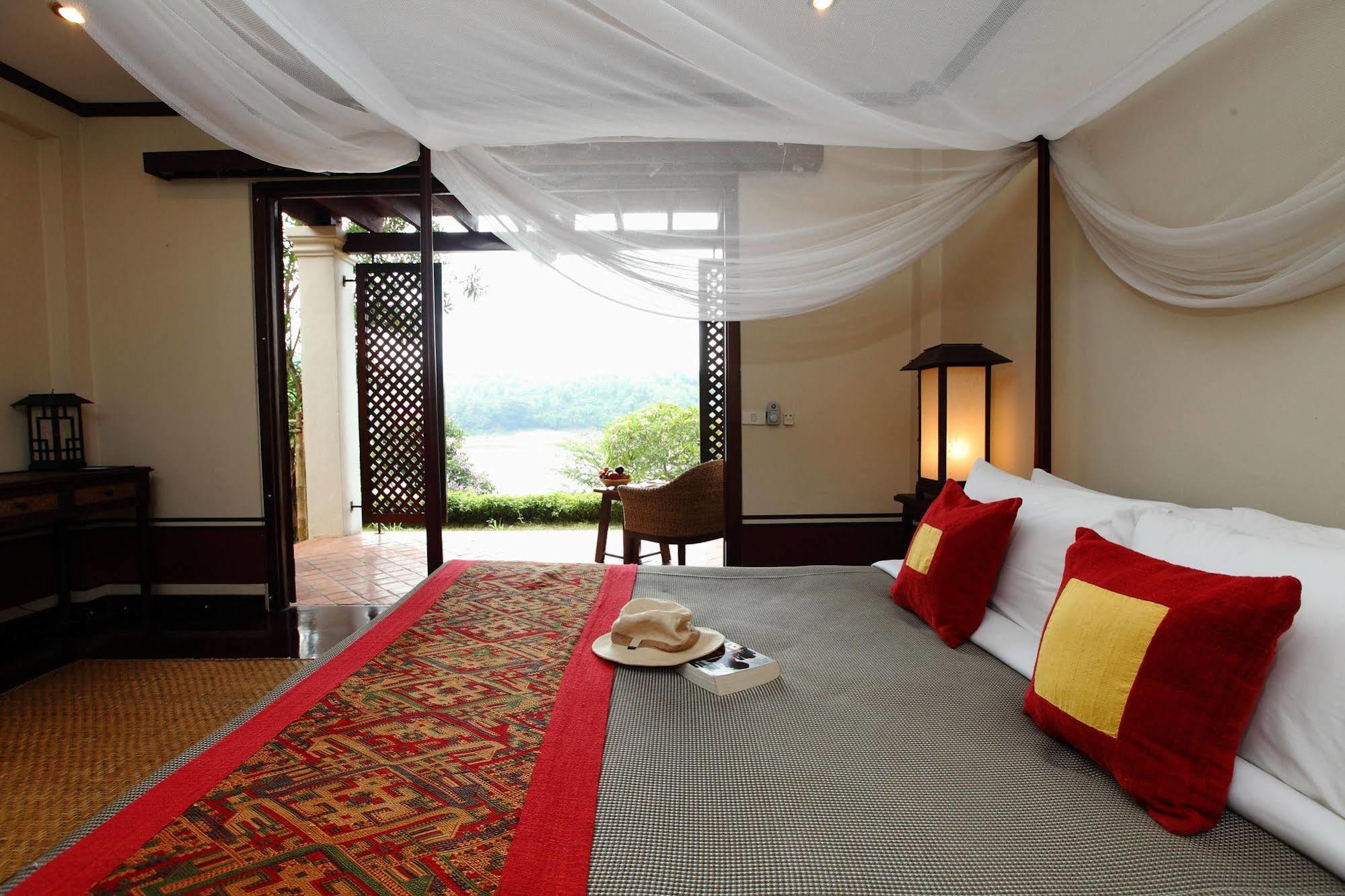 Sunset Villa By Burasari Luang Prabang Luaran gambar